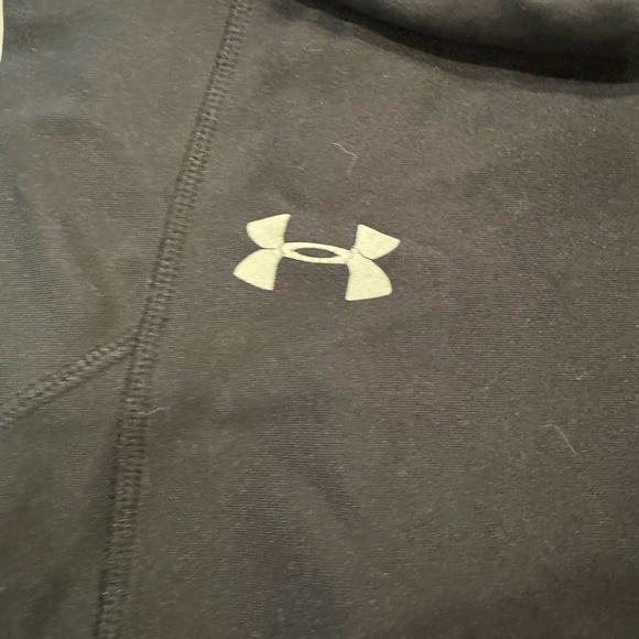 Like New Under Armour leggings size medium - Picture 3 of 4